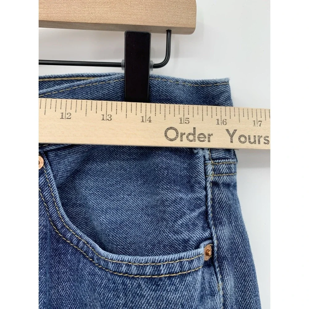 Levis 505 Jeans Mens 33x30 Blue Distressed‎ Straight Leg Medium Wash Denim Pants